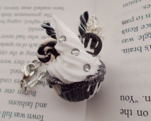 Wonder Witch Cupcake Necklace